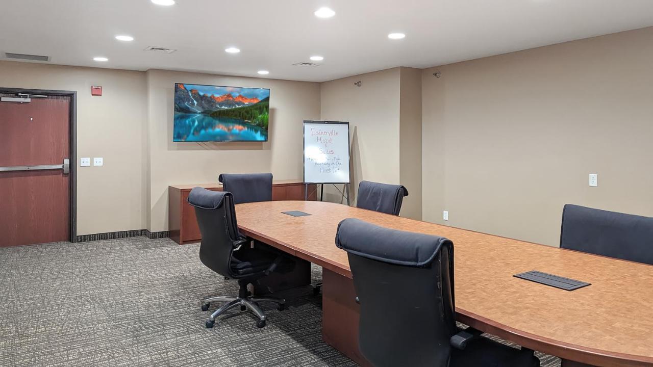 Estherville Hotel & Suites Ngoại thất bức ảnh